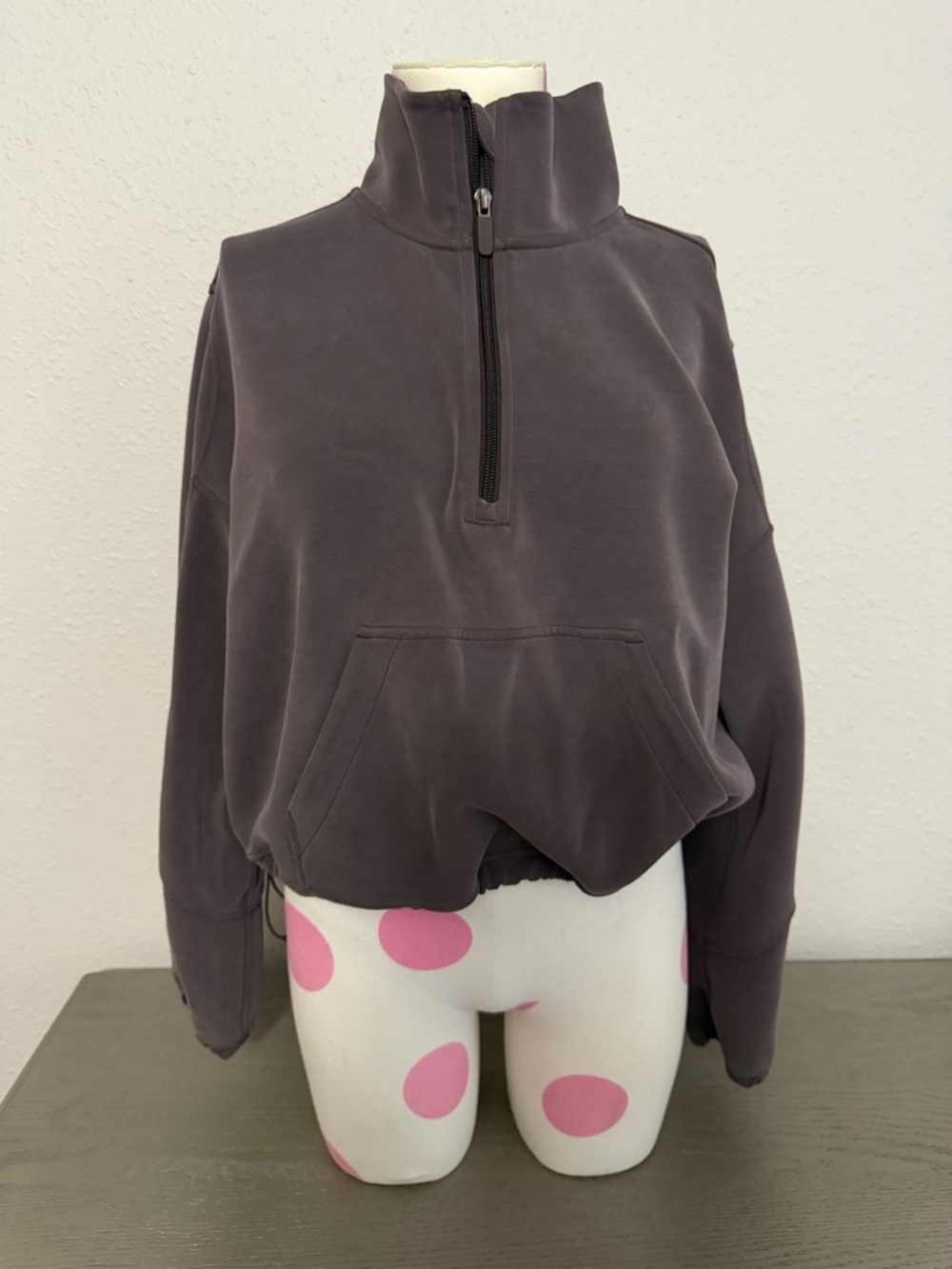 Lululemon soft stream zip up pullover size 8